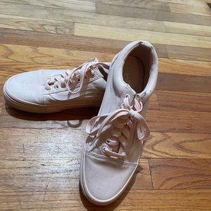 Vans canvas lace ups